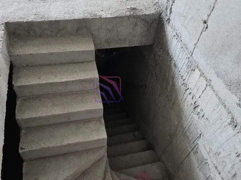 Rent, office space, 165m², Central Point, Podgorica - image 8