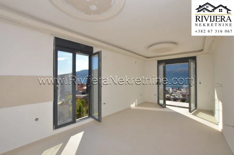 Prodaja, jednosoban stan, 45m², Đenovići, Herceg Novi