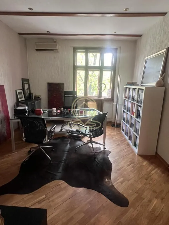 Rent, office space, 51m², Stari grad, Novi Sad
