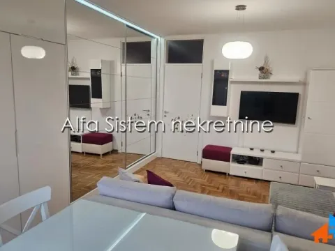 Stan in Voždovac Sve Podlokacije