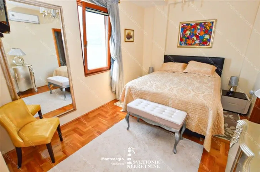 Prodaja, jednosoban stan, 64m², Igalo, Herceg Novi
