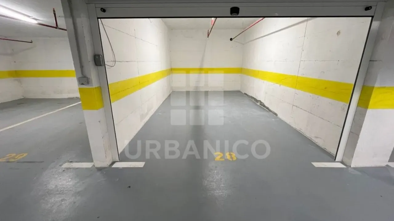 Sale, parking/garage, 24m², Pobrežje, Podgorica