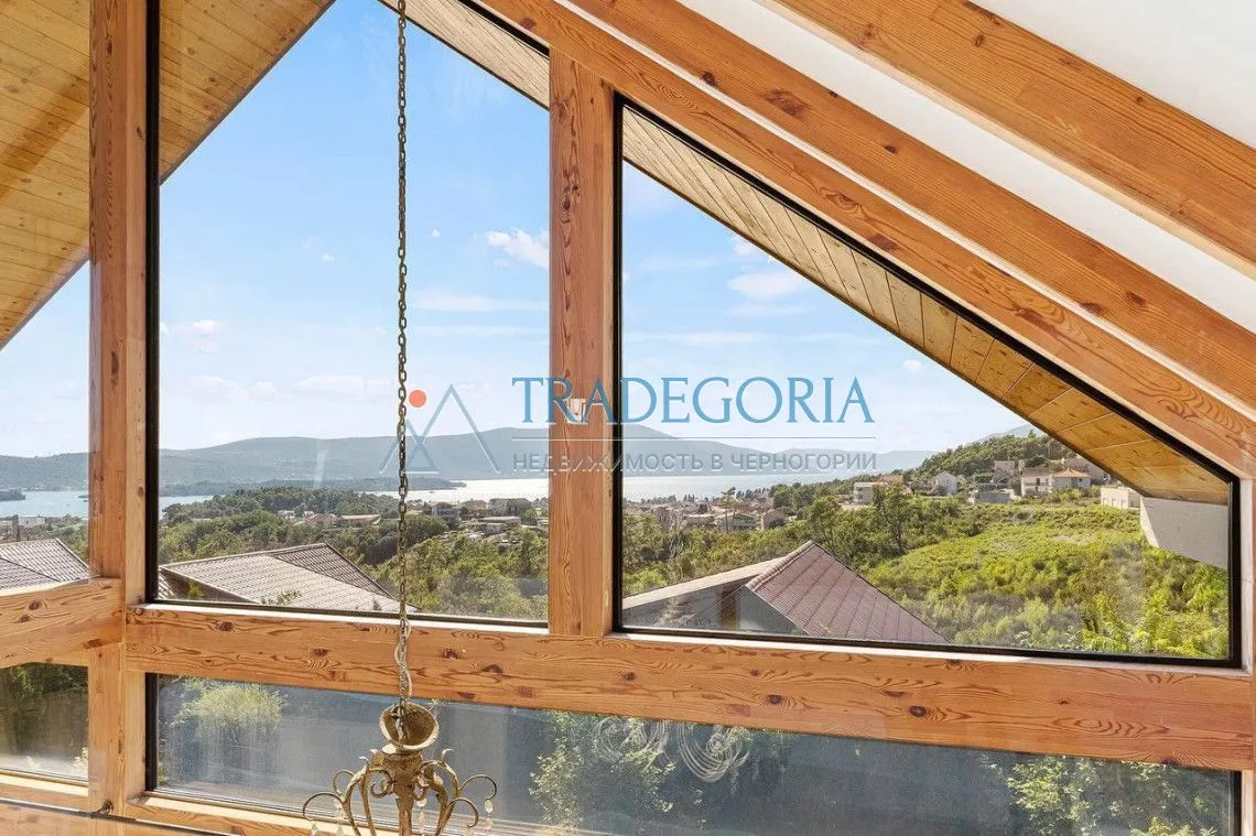 Prodaja, kuća, 220m², Tivat, Crna Gora
