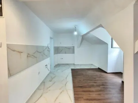 Sale, two bedroom apartment, 78m², Palilula Sve Podlokacije, Beograd - image 5