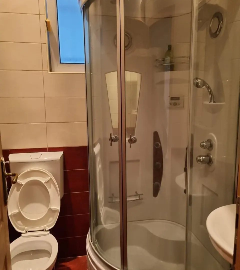 Sale, three bedroom apartment, 90m², Petrovac, Budva