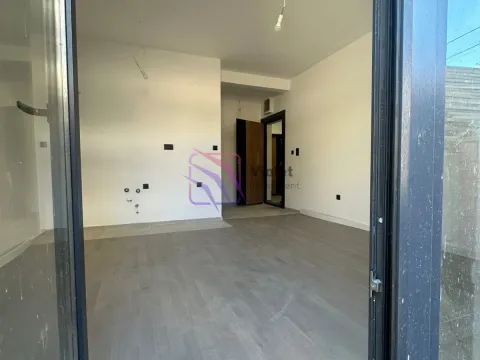 Izdavanje, jednosoban stan, 24m², Zagorič, Podgorica - image 7