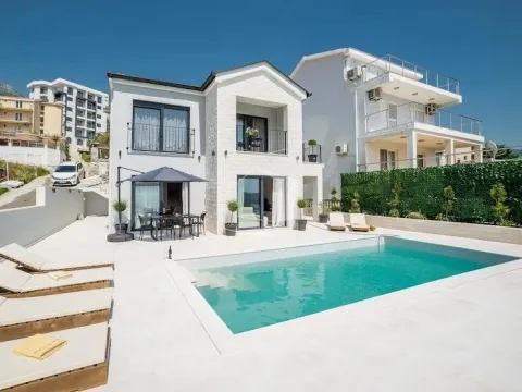 Prodaja,  kuća, 160m2, Ivanovići, Budva