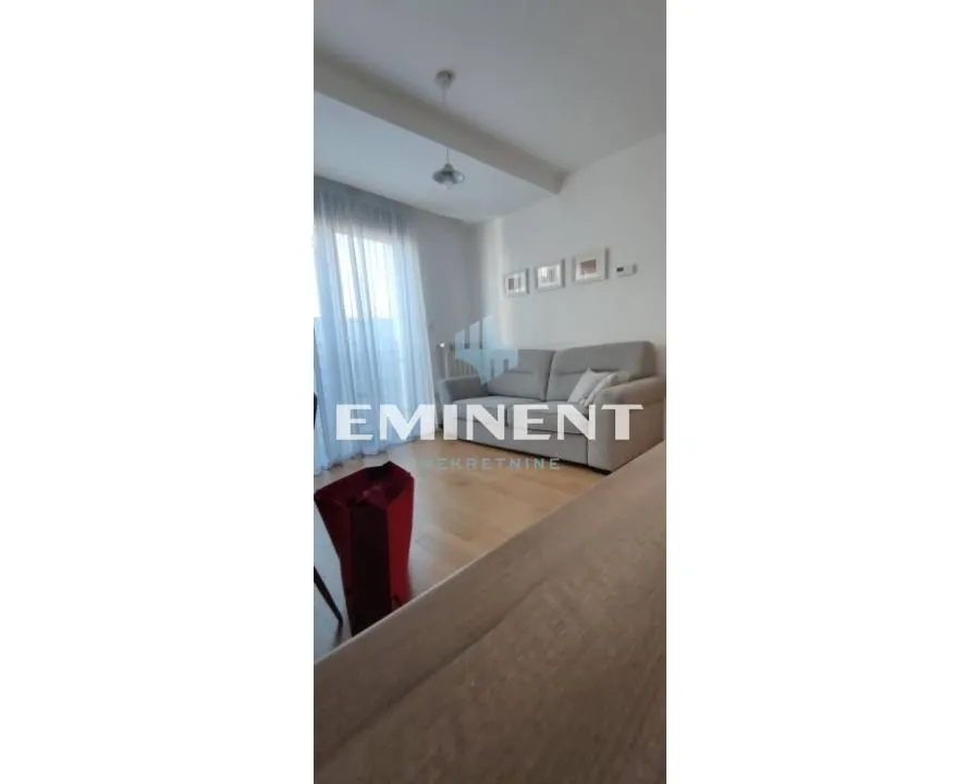 Izdavanje, stan, 35m², Lekino Brdo, Voždovac Sve Podlokacije