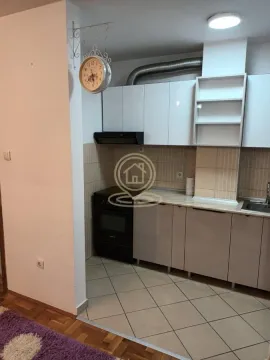 Izdavanje, jednosoban stan, 50m², Centar, Novi Sad - image 5