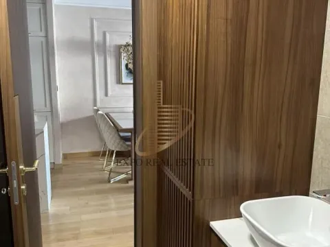 Izdavanje, trosoban stan, 60m², Južni Bulevar, Vračar Sve Podlokacije - image 11