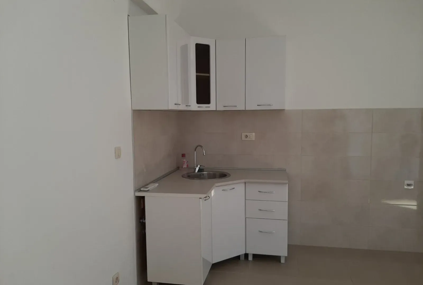Rent, one bedroom apartment, 45m², Blok 9, Podgorica