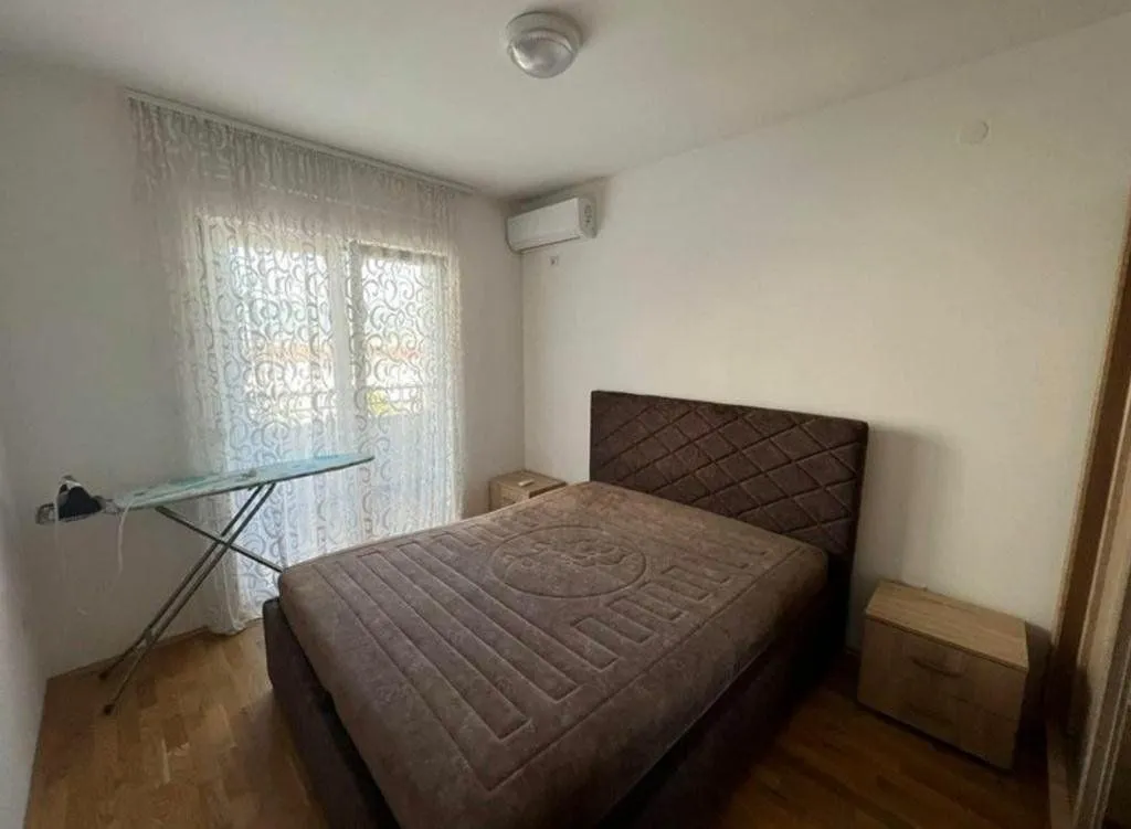 Rent, one bedroom apartment, 48m², Stari Aerodrom, Podgorica