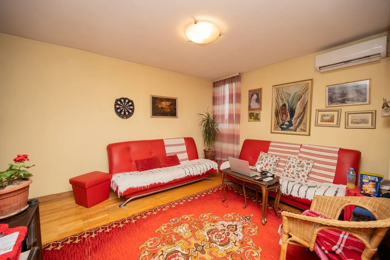 Sale, three bedroom apartment, 100m², Blok 5, Podgorica