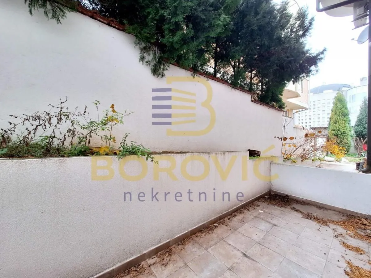 Prodaja, dvosoban stan, 62m², Čukarica, Beograd