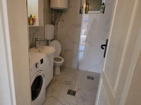 Sale, two bedroom apartment, 51m², Sutomore, Bar - image 3