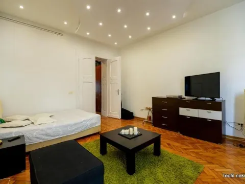 Sale, three bedroom apartment, 86m², Vračar, Šid - image 13