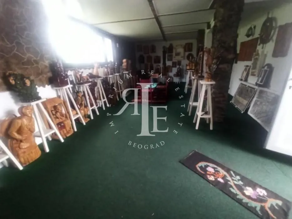 Sale, house, 300m², Mala Moštanica, Obrenovac