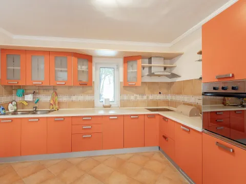 Sale, three bedroom apartment, 244m², Centar, Herceg Novi - image 9