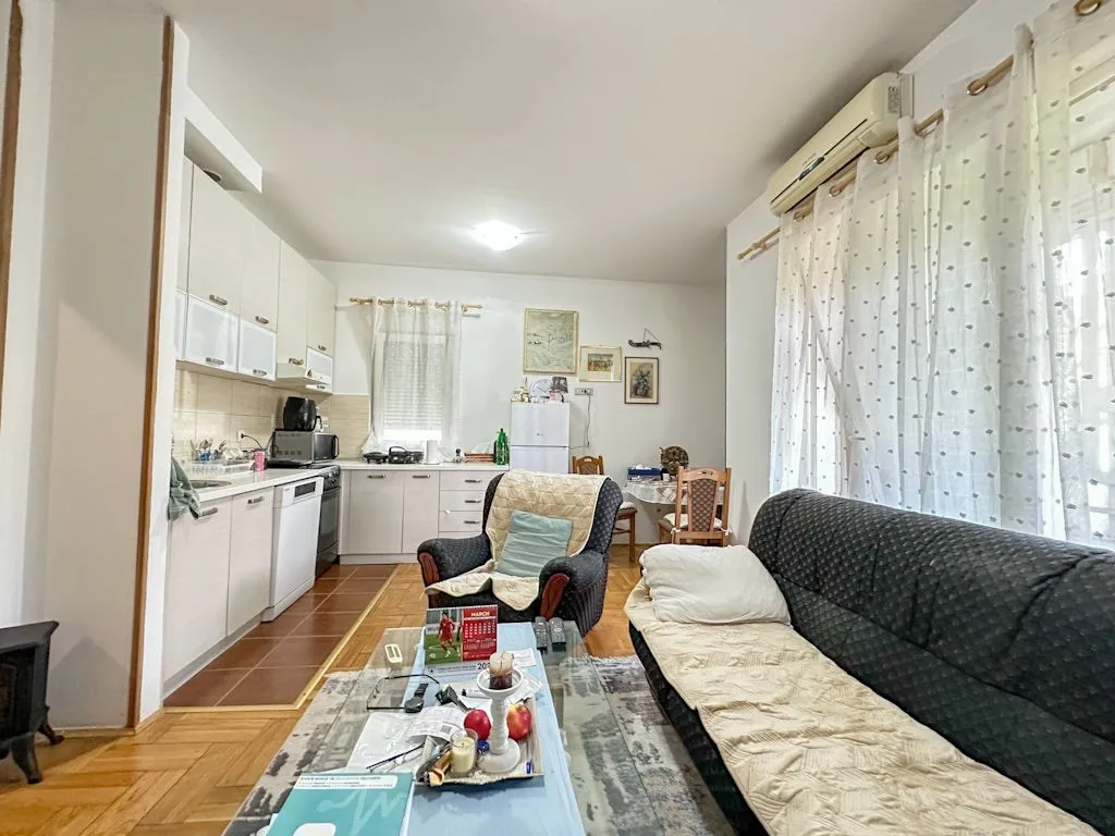 Sale, one bedroom apartment, 41m², Tološi, Podgorica