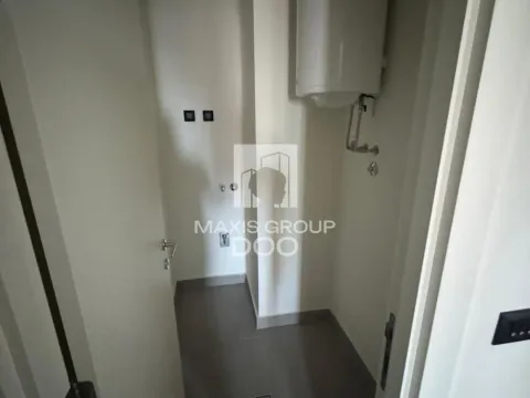 Sale, two bedroom apartment, 70m², Savski Venac, Beograd - image 17