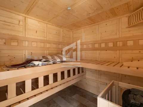 Izdavanje, kuća, 360m², Gorica C, Podgorica - image 15