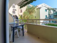 Rent, one bedroom apartment, 48m², Rafailovići, Budva - image 8