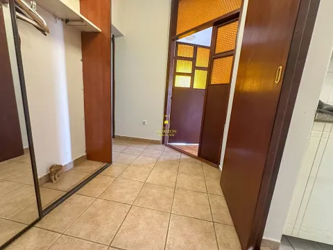 Prodaja, trosoban stan, 108m², Malo Brdo, Podgorica - image 4