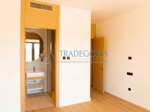 Prodaja, dvosoban stan, 89m², Tivat, Crna Gora - image 9
