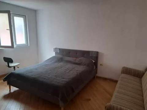 Izdavanje, dvosoban stan, 70m², Budva, Crna Gora - image 9