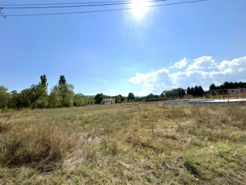 Prodaja, plac, 1490m², Pričelje, Podgorica