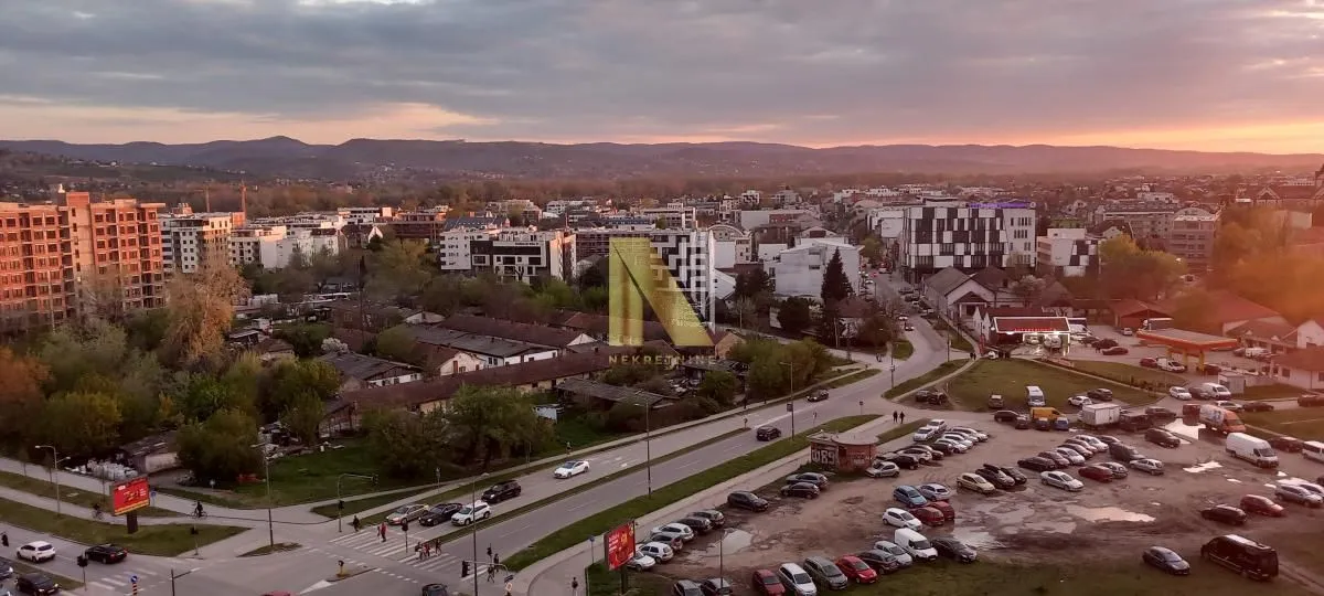 Prodaja, trosoban stan, 78m², Liman 4, Novi Sad Sve Podlokacije