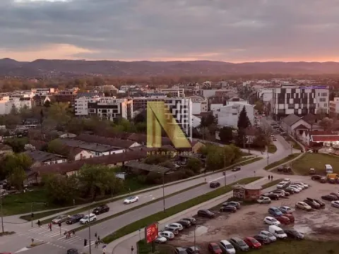 Prodaja, trosoban stan, 78m², Liman 4, Novi Sad Sve Podlokacije - image 2