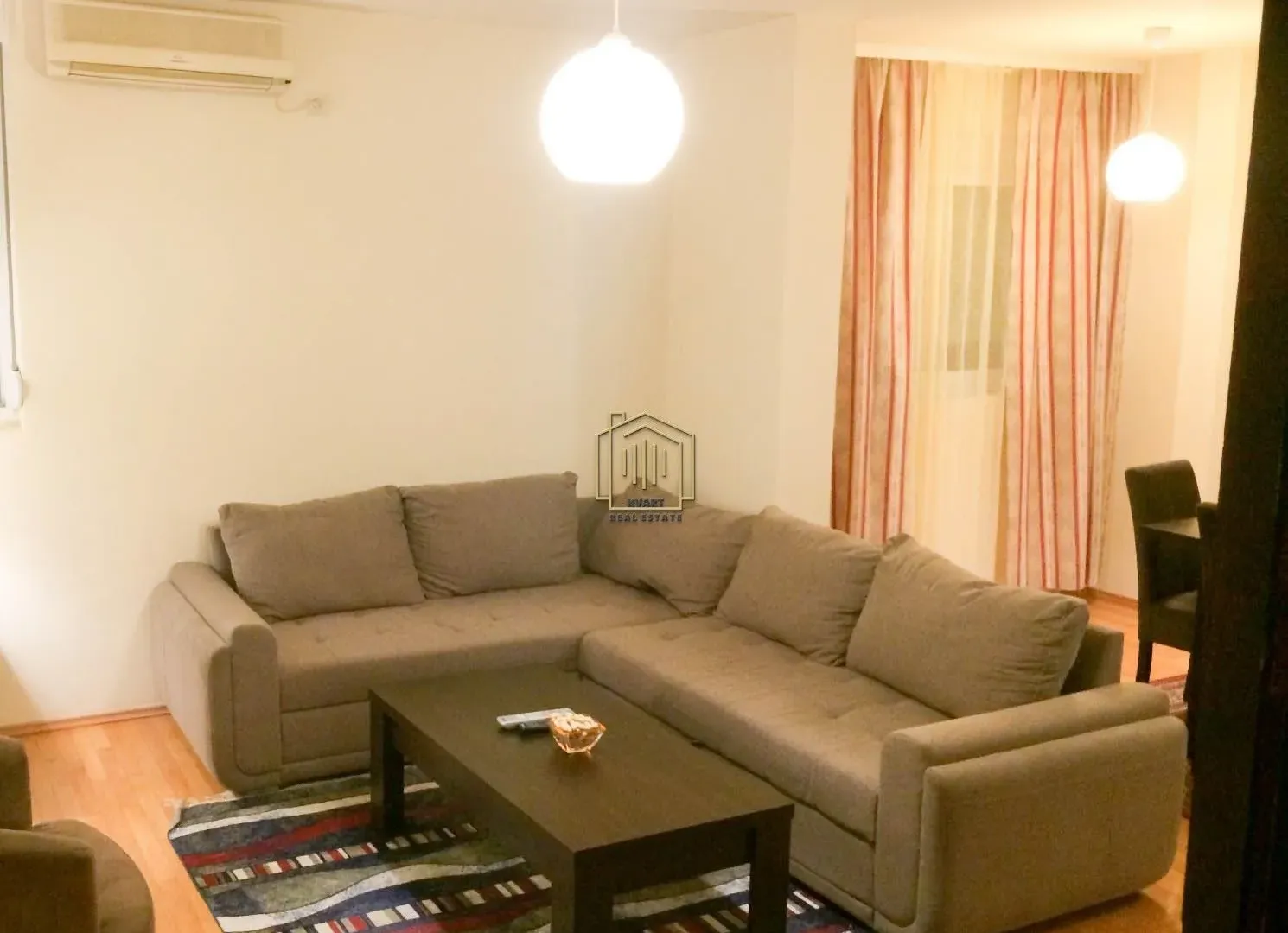 Izdavanje, jednosoban stan, 60m², Blok 5, Podgorica