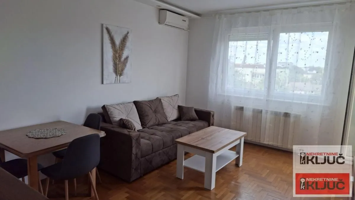 Izdavanje, jednosoban stan, 41m², Grbavica, Novi Sad Sve Podlokacije
