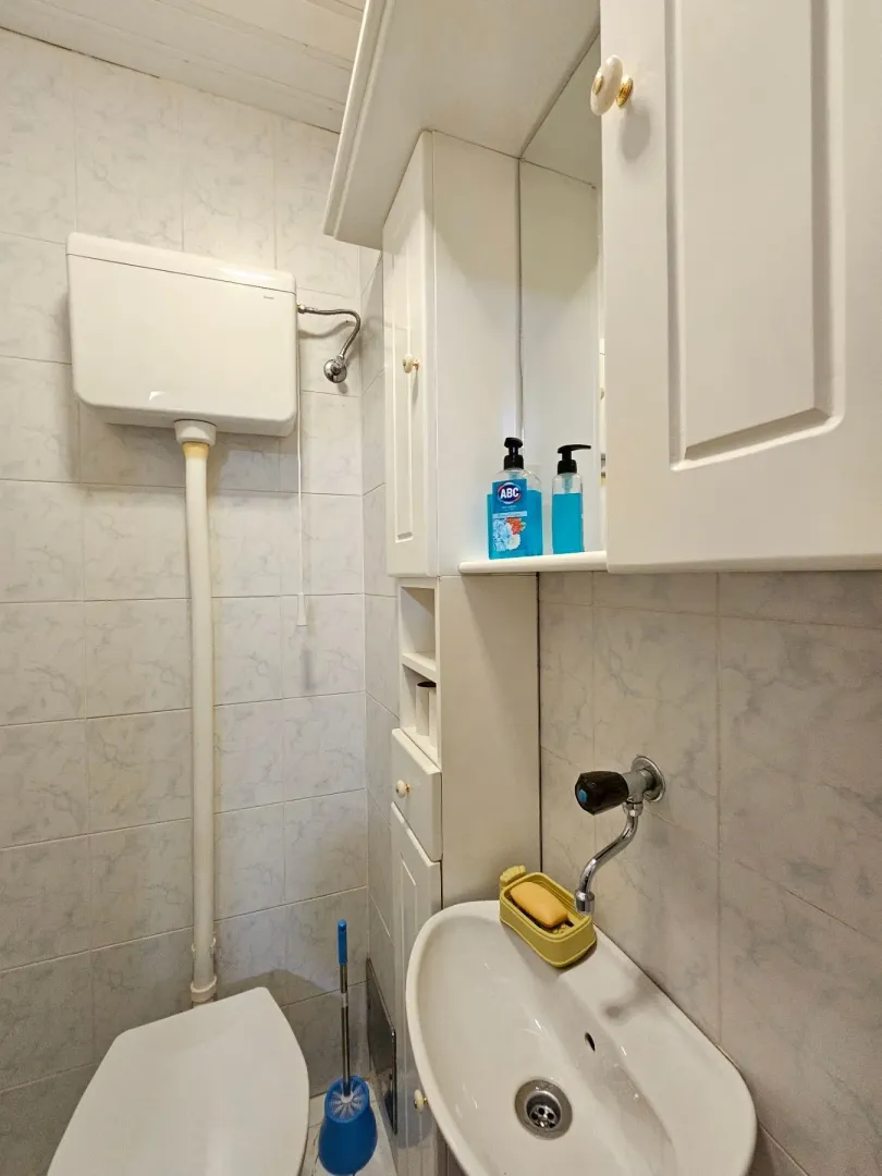Izdavanje, dvosoban stan, 57m², Budva, Crna Gora
