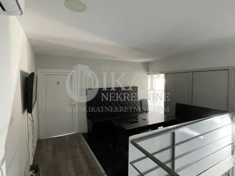 Izdavanje, poslovni prostor, 20m², Leštane, Grocka - image 13