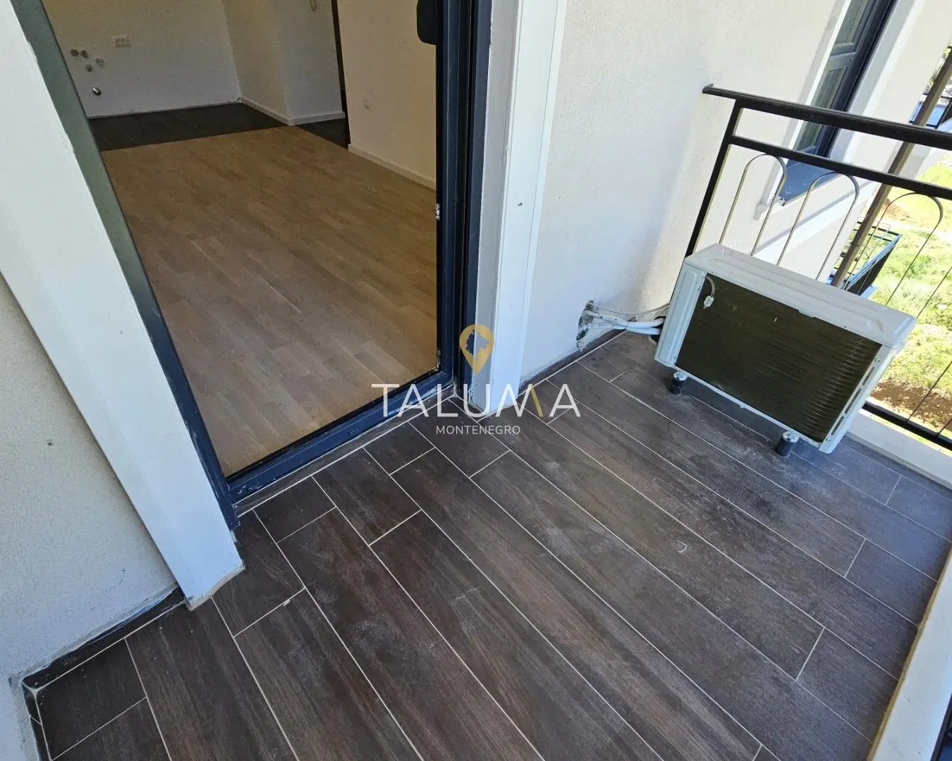 Prodaja, jednosoban stan, 37m², Tološi, Podgorica
