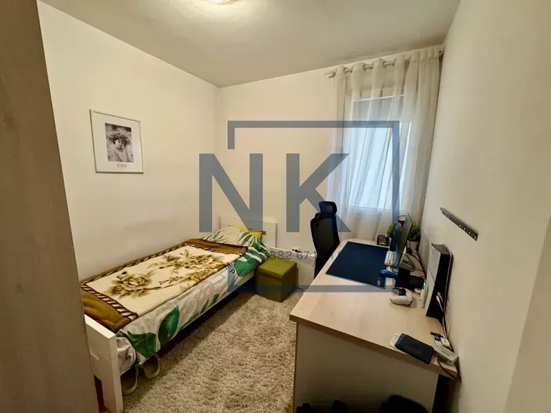 Prodaja, trosoban stan, 87m², Blok 6, Podgorica
