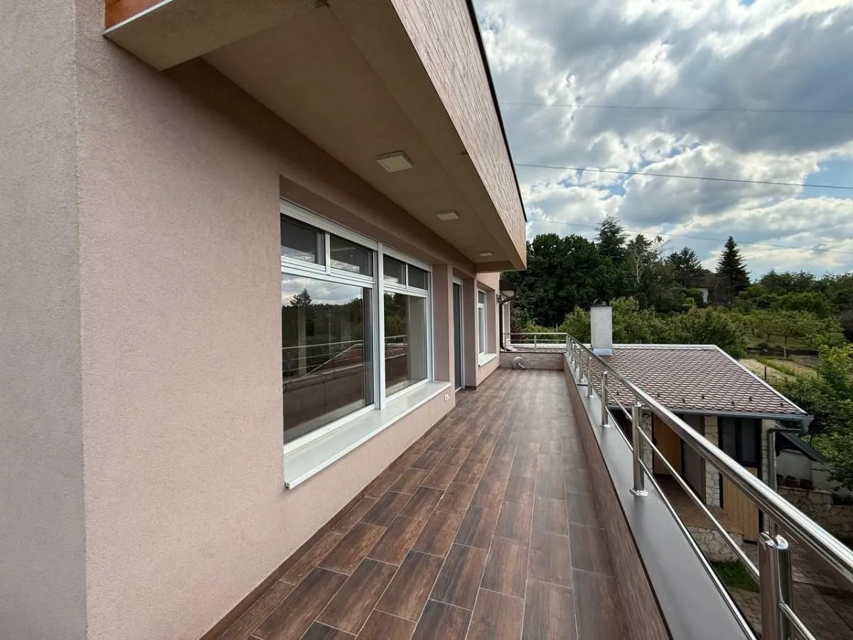 Sale, house, 443m², Petrovaradin, Novi Sad