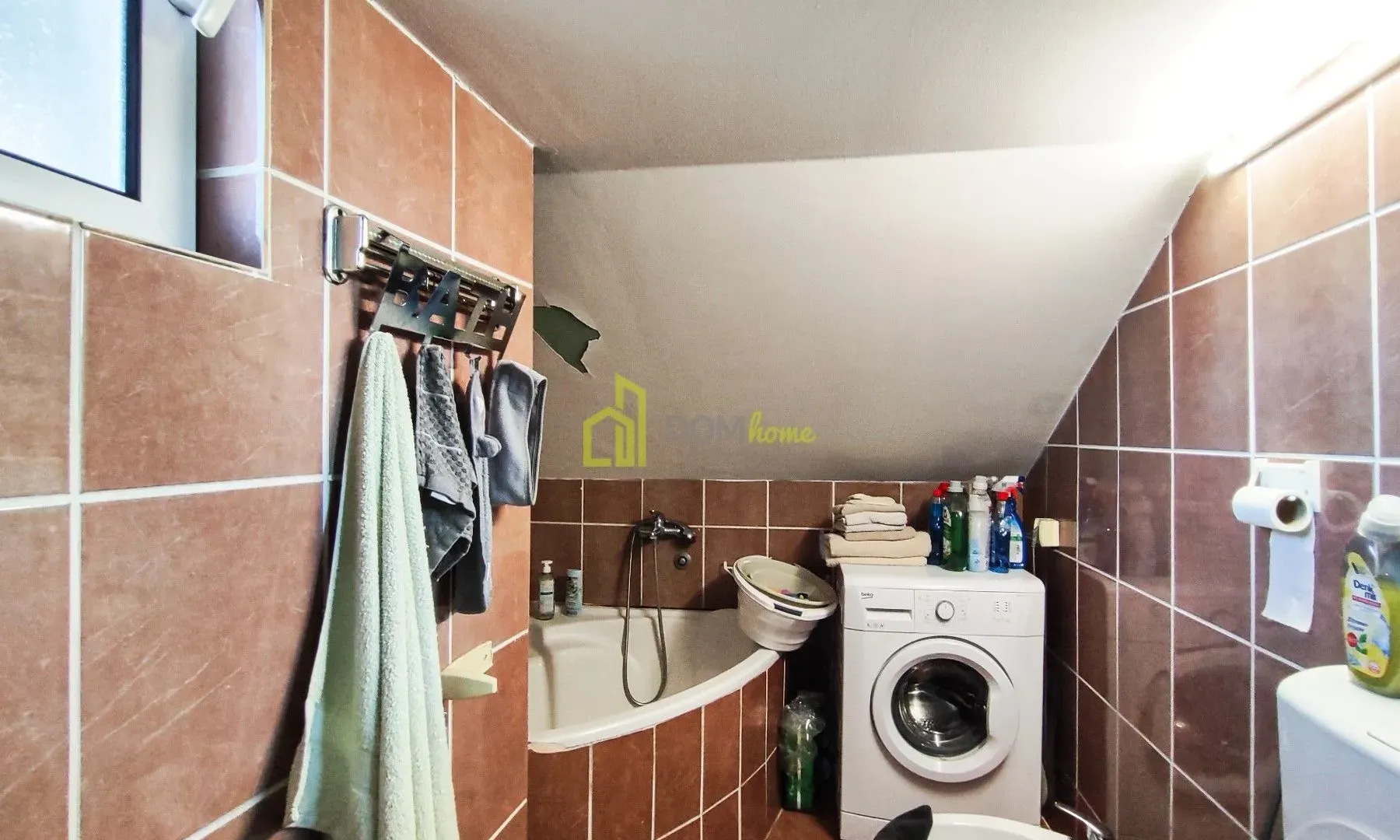 Prodaja, kuća, 250m², Tološi, Podgorica