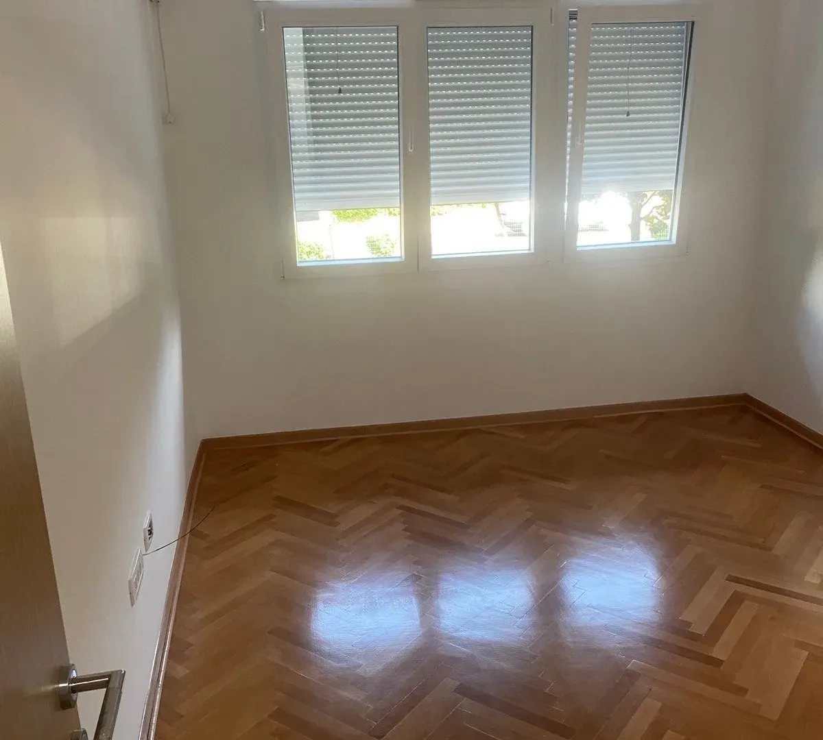 Rent, office space, 66m², Preko Morače, Podgorica