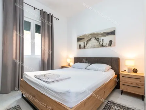 Sale, one bedroom apartment, 50m², Đenovići, Herceg Novi - image 8