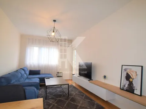 Rent, one bedroom apartment, 50m², Central Point, Podgorica - image 2