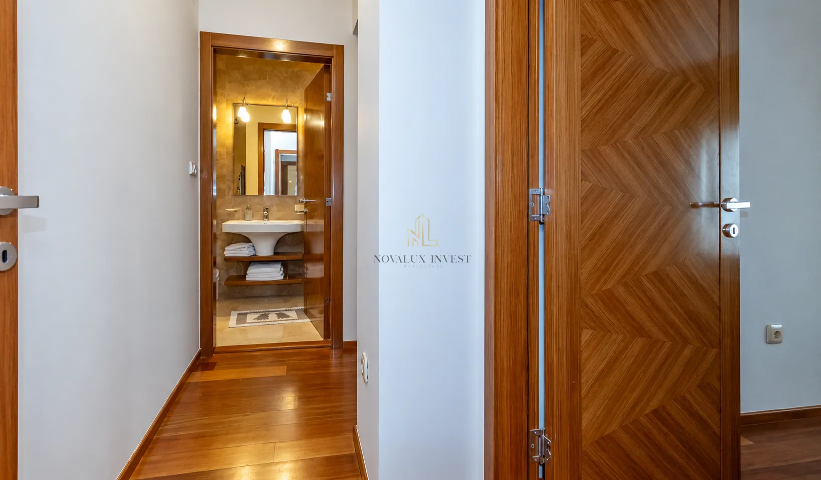 Prodaja, dvosoban stan, 75m², Centar, Podgorica
