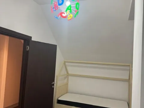 Prodaja, stan, 94m², Centar, Kolašin - image 10
