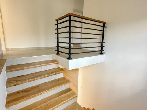 Prodaja, četvorosoban stan, 160m², Drač, Podgorica - image 12