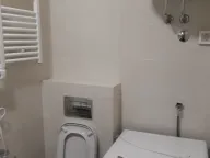 Izdavanje, jednosoban stan, 43m², City Kej, Podgorica - image 11