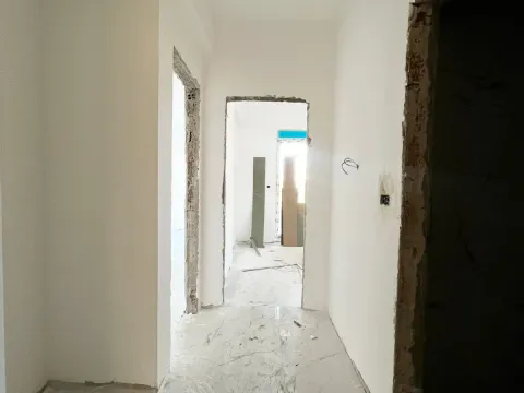 Prodaja, jednosoban stan, 49m², Central Point, Podgorica - image 3