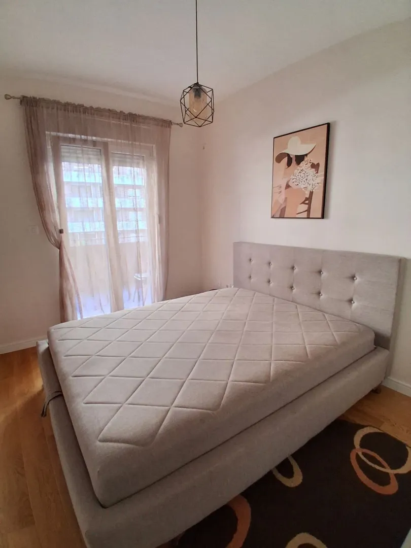 Rent, one bedroom apartment, 49m², Central Point, Podgorica