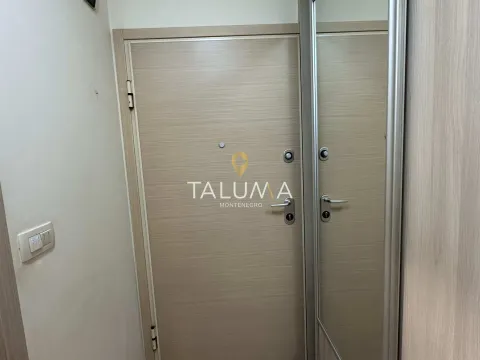 Rent, one bedroom apartment, 47m², City Kvart, Podgorica - image 2